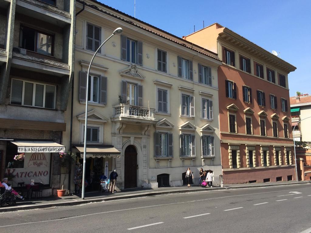 102 Vaticano Suite Roma Rom bilde